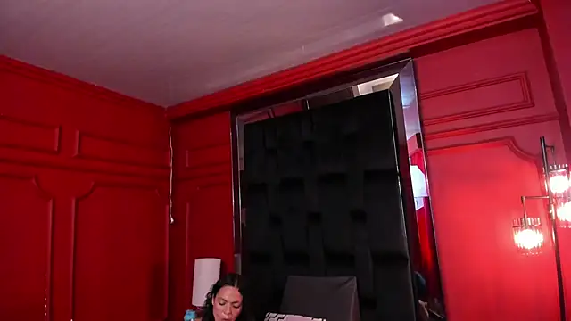 bellarivera  online show from December 2025 06:32:01 PM