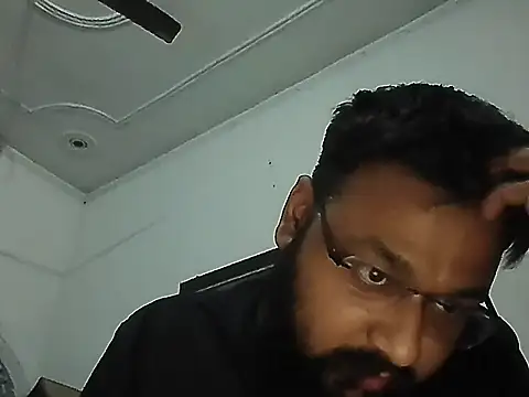 Dollseye online show from November 2025 09:04:01 PM