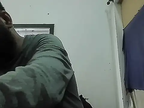 Dollseye online show from November 2025 12:49:01 PM