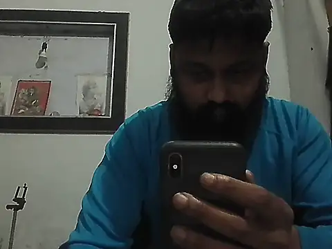 Dollseye online show from December 2025 11:53:01 AM