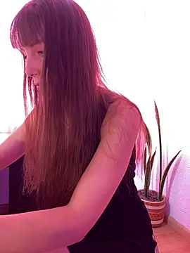 Snapshot of paula_miler1 chatting on June 2026 04:16:01 PM paula miler1 online show from June 2026 04:16:01 PM