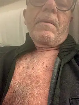 MARCO NI online show from December 2025 10:46:02 PM