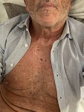 MARCO NI online show from October 2025 10:00:01 PM