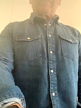 MARCO NI online show from December 2025 02:52:01 PM