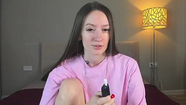 cutienaughtygirl online show from May 2026 08:20:02 AM