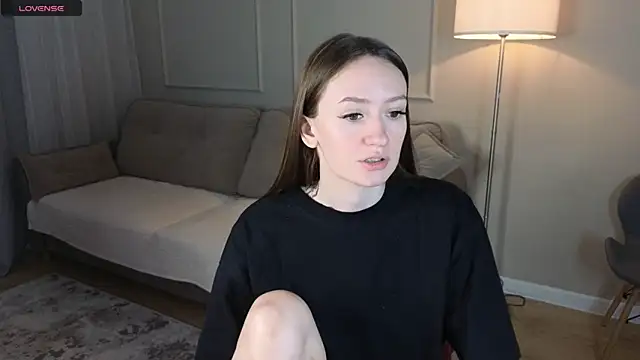 cutienaughtygirl online show from April 2026 08:45:01 AM