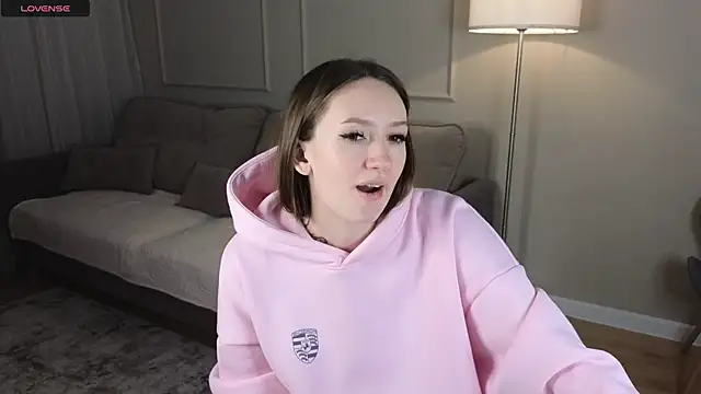 Snapshot of cutienaughtygirl chatting on December 2025 10:08:02 AM cutienaughtygirl online show from December 2025 10:08:02 AM