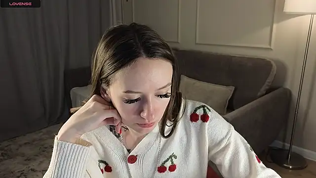 cutienaughtygirl online show from November 2025 12:16:02 PM