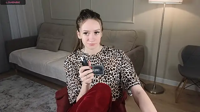 Snapshot of cutienaughtygirl chatting on February 2026 05:39:01 AM cutienaughtygirl online show from February 2026 05:39:01 AM