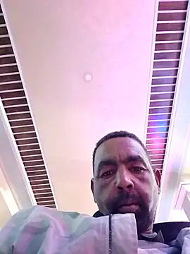 Snapshot of Bob_black chatting on March 2026 09:22:01 PM Bob black online show from March 2026 09:22:01 PM