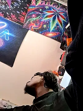 Snapshot of MeTazty294 chatting on November 2025 08:56:02 PM MeTazty294 online show from November 2025 08:56:02 PM