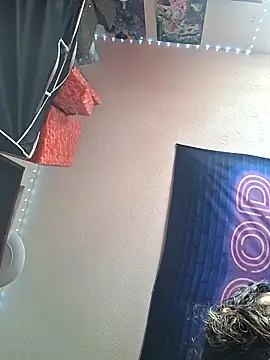 Snapshot of MeTazty294 chatting on December 2025 07:01:01 PM MeTazty294 online show from December 2025 07:01:01 PM