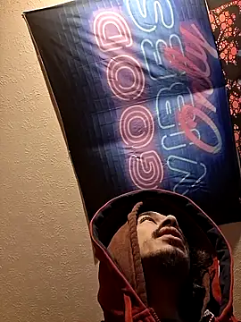 Snapshot of MeTazty294 chatting on November 2025 12:44:02 AM MeTazty294 online show from November 2025 12:44:02 AM