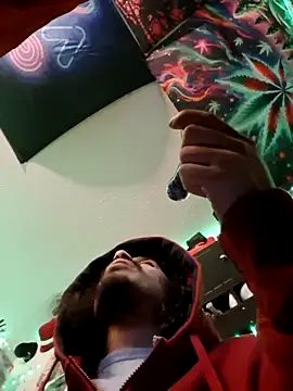 Snapshot of MeTazty294 chatting on December 2025 01:06:02 AM MeTazty294 online show from December 2025 01:06:02 AM