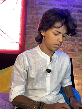 dreyk20 online show from March 2026 06:30:02 PM