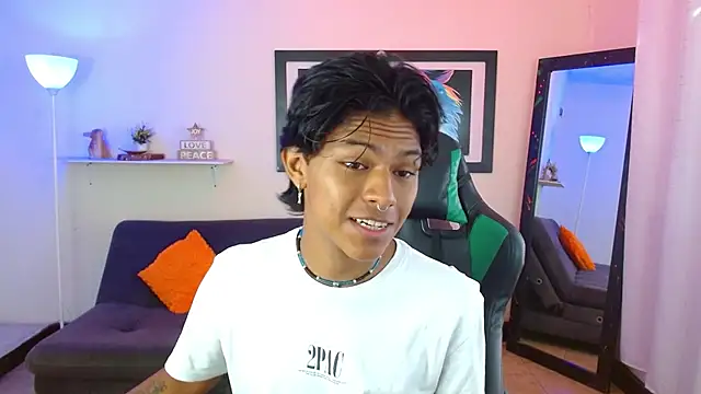 dreyk20 online show from December 2025 02:07:02 PM