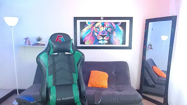 dreyk20 online show from December 2025 02:00:02 PM