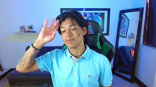 dreyk20 online show from November 2025 01:58:02 PM