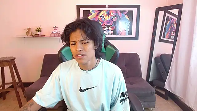 dreyk20 online show from October 2025 01:56:02 PM