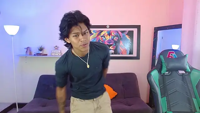 dreyk20 online show from December 2025 02:53:02 PM