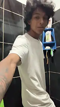 dreyk20 online show from February 2026 01:42:01 PM