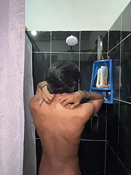 dreyk20 online show from April 2026 07:18:01 PM