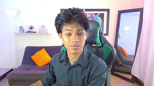 dreyk20 online show from November 2025 01:44:02 PM