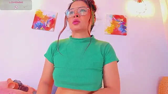 Karlaliones69 online show from March 2026 11:47:01 AM