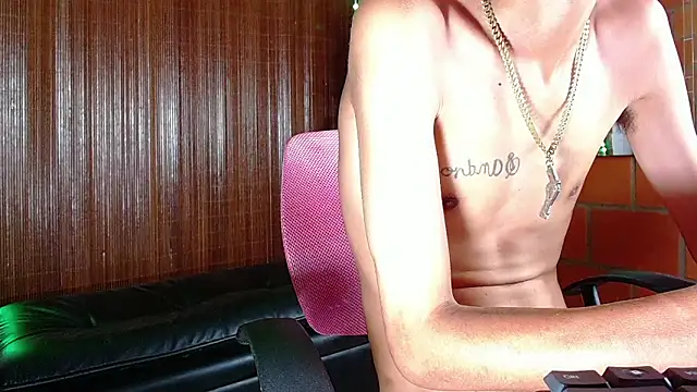 briamhoconor xh online show from December 2025 09:00:01 AM