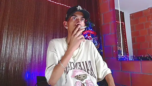 briamhoconor xh online show from December 2025 05:10:02 AM