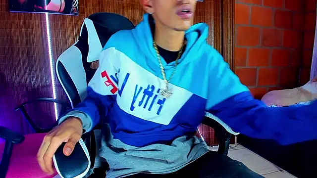 briamhoconor xh online show from March 2026 02:40:01 AM