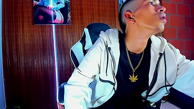 briamhoconor xh online show from February 2026 04:46:01 AM