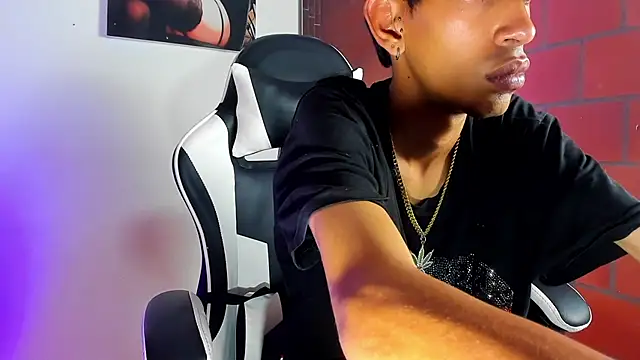 briamhoconor xh online show from March 2026 01:39:01 AM