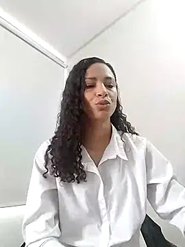 SofiaDelicia online show from October 2025 02:09:02 PM