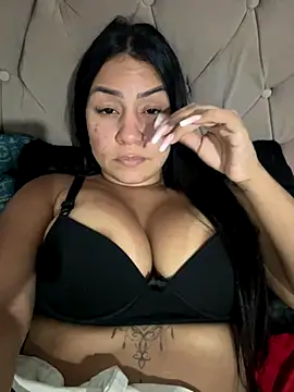 julianamascarada online show from October 2025 01:18:01 AM