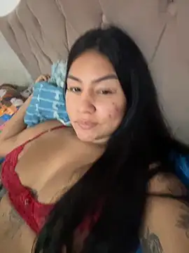 julianamascarada online show from October 2025 01:12:02 PM