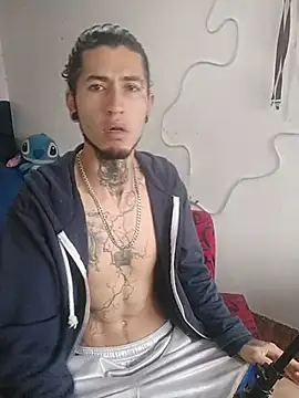 Tattoboy19cm online show from February 2026 08:00:02 PM