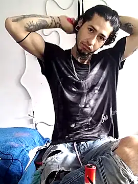 Tattoboy19cm online show from February 2026 03:10:01 PM