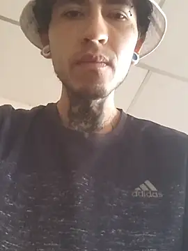 Tattoboy19cm online show from November 2025 05:05:01 PM