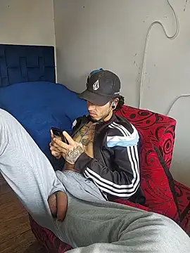 Tattoboy19cm online show from February 2026 04:18:01 PM