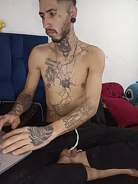 Tattoboy19cm online show from July 2026 04:40:01 PM