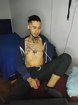 Tattoboy19cm online show from March 2026 05:14:01 AM