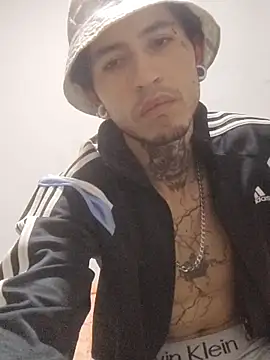 Tattoboy19cm online show from November 2025 04:50:01 AM