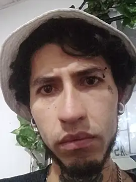 Tattoboy19cm online show from December 2025 06:23:01 AM