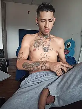 Tattoboy19cm online show from April 2026 05:28:02 PM