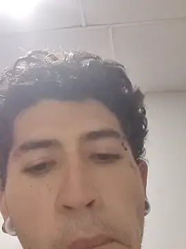 Tattoboy19cm online show from November 2025 02:50:02 AM