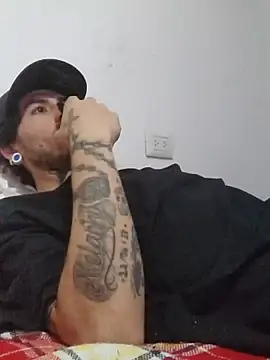 Tattoboy19cm online show from November 2025 07:17:01 PM