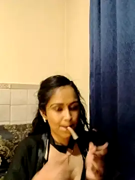 cute indianxo online show from April 2026 05:15:02 PM