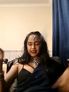 cute indianxo online show from February 2026 07:03:01 PM