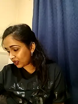 cute indianxo online show from March 2026 07:40:02 PM